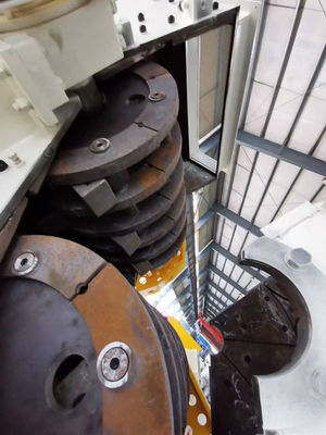 سنگ شکن آسیاب چکشی قابل تنظیم با خروجی مواد ≤3 میلی‌متر، توان 320 کیلووات و 2 سال گارانتی برای فرآوری مواد معدنی