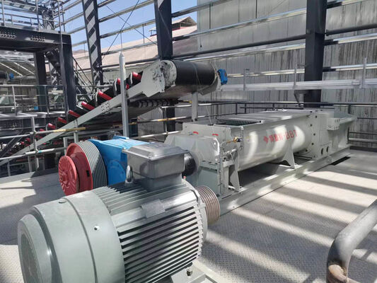 30 تا 120 تن/ساعت سنگ شکن رولر دو دندان خاکستری مواد اولیه خرد برای ساخت آجر خاکستری از تولید کننده BBT